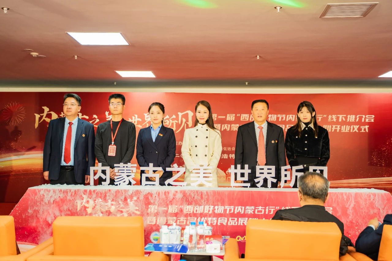 1735434858091000289.jpg 33.jpg